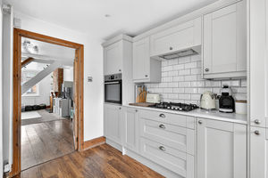 Photo 21- click for photo gallery